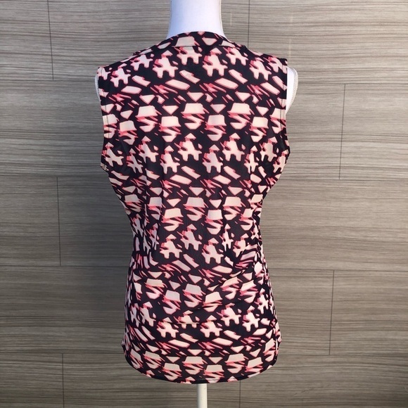 BCBGMaxAzria blouse Size Medium - Picture 4 of 8